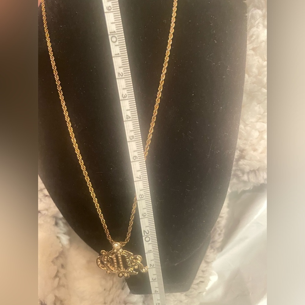 Stunning Vintage Christian Dior Gold Plated Logo Crystal Necklace. Preowned . - Picture 10 of 10